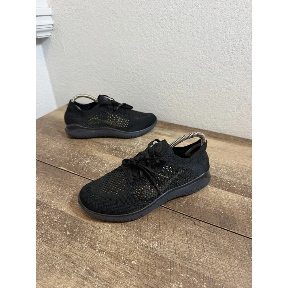 Nike Free RN Flyknit Triple Black Running Shoes Sneakers Women Size 8 942839-002